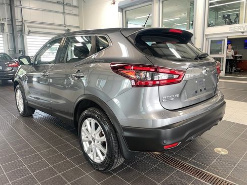 Used 2022 Nissan Rogue Sport S image 12