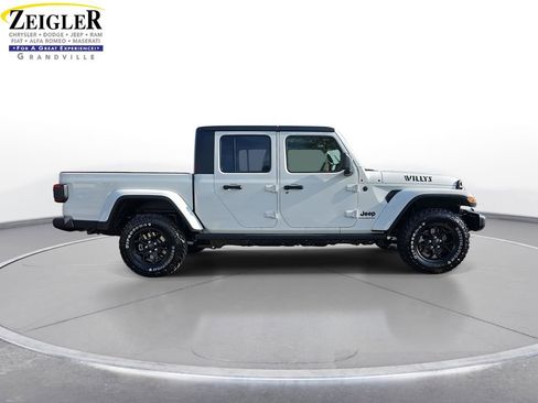 New 2026 Jeep Gladiator Willys image 4
