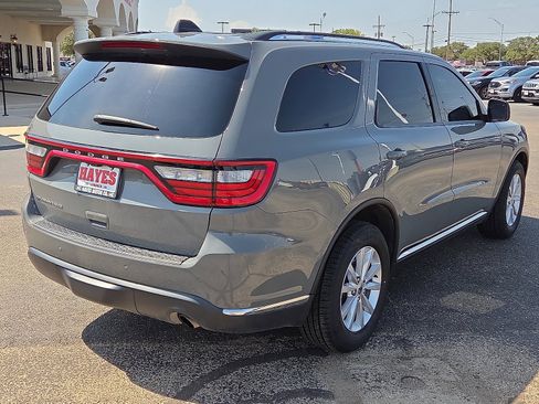 Used 2023 Dodge Durango SXT Launch Edition image 4