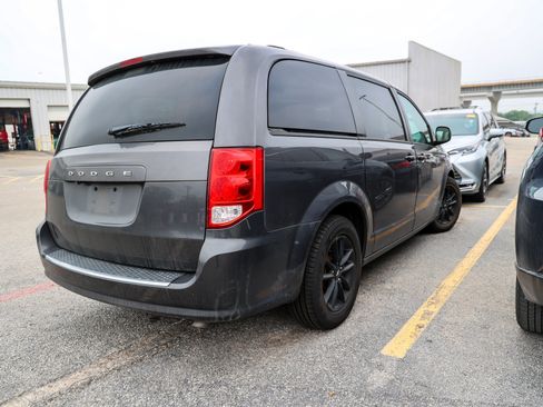 Used 2019 Dodge Grand Caravan GT FWD image 8