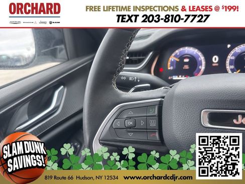 Used 2023 Jeep Grand Cherokee Altitude image 37