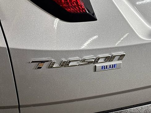 Used 2024 Hyundai Tucson Blue AWD/4WD image 24