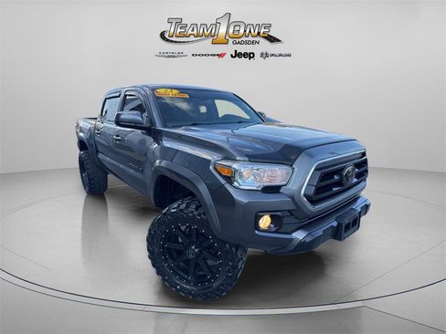 Used 2023 Toyota Tacoma TRD Sport image 1