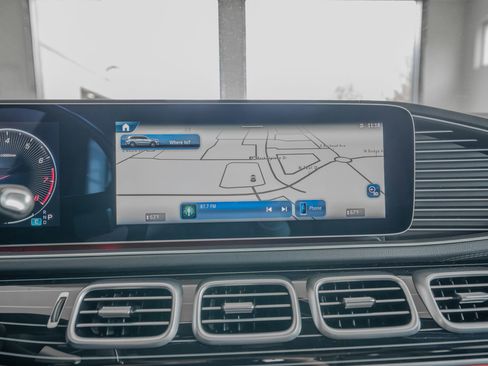 New 2025 Mercedes-Benz GLS 580 4MATIC image 20