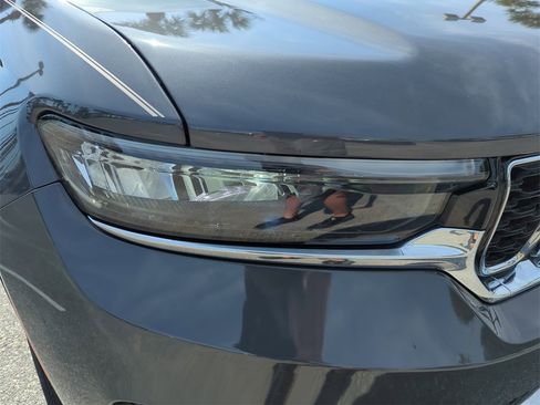 Used 2022 Jeep Grand Cherokee Limited image 17