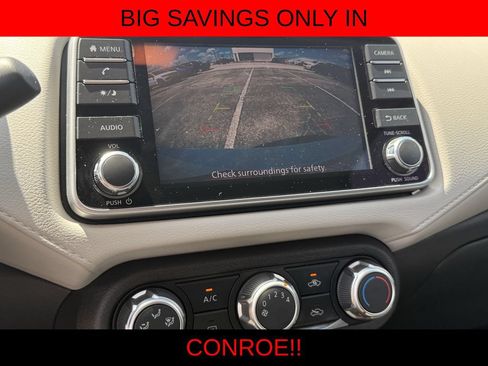 Used 2022 Nissan Versa SV w/ Trunk Package FWD image 21