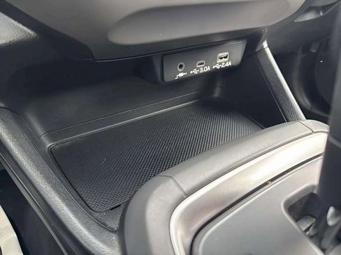 Certified 2025 Subaru Crosstrek 2.0i Premium image 16