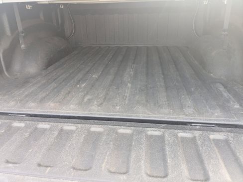 Used 2019 RAM 1500 Laramie image 30