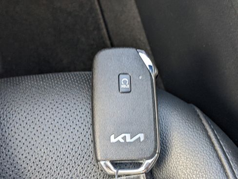 Certified 2023 Kia Sportage SX image 32