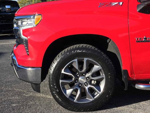 Certified 2022 Chevrolet Silverado 1500 LT image 8