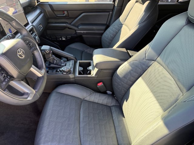 Used 2026 Toyota 4Runner TRD Off-Road Premium AWD/4WD image 13