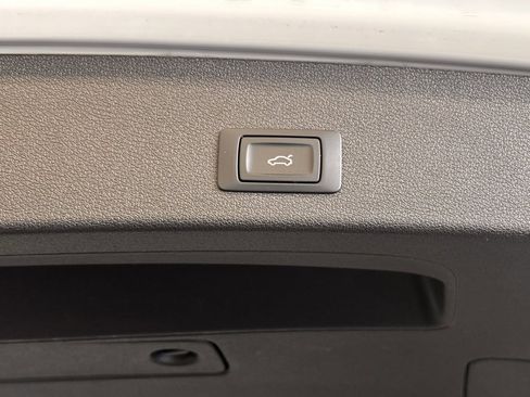 Used 2015 Audi Q5 2.0T Premium Plus w/ Technology Package image 35