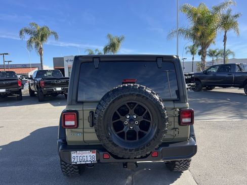 Used 2025 Jeep Wrangler Willys 4xe image 7