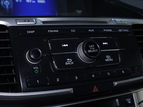 Used 2015 Honda Accord LX image 26