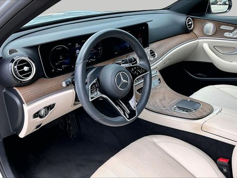 Used 2023 Mercedes-Benz E 350 Sedan image 18