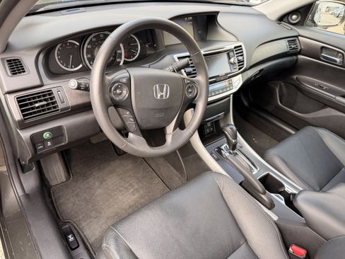 Used 2015 Honda Accord EX-L image 11