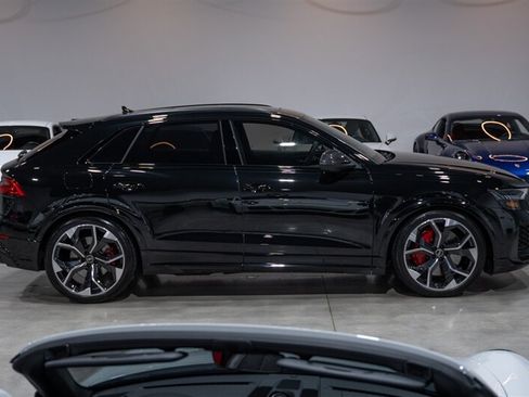 Used 2024 Audi RS Q8 AWD/4WD image 7