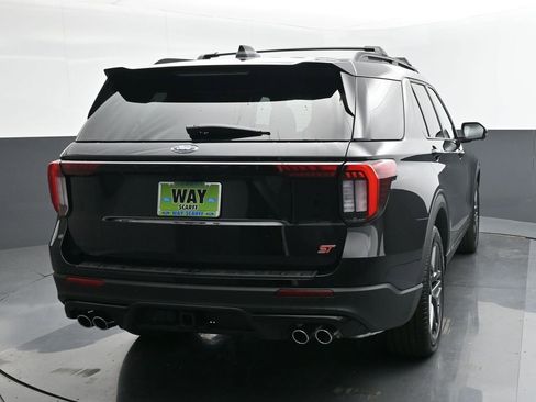 New 2025 Ford Explorer ST image 5