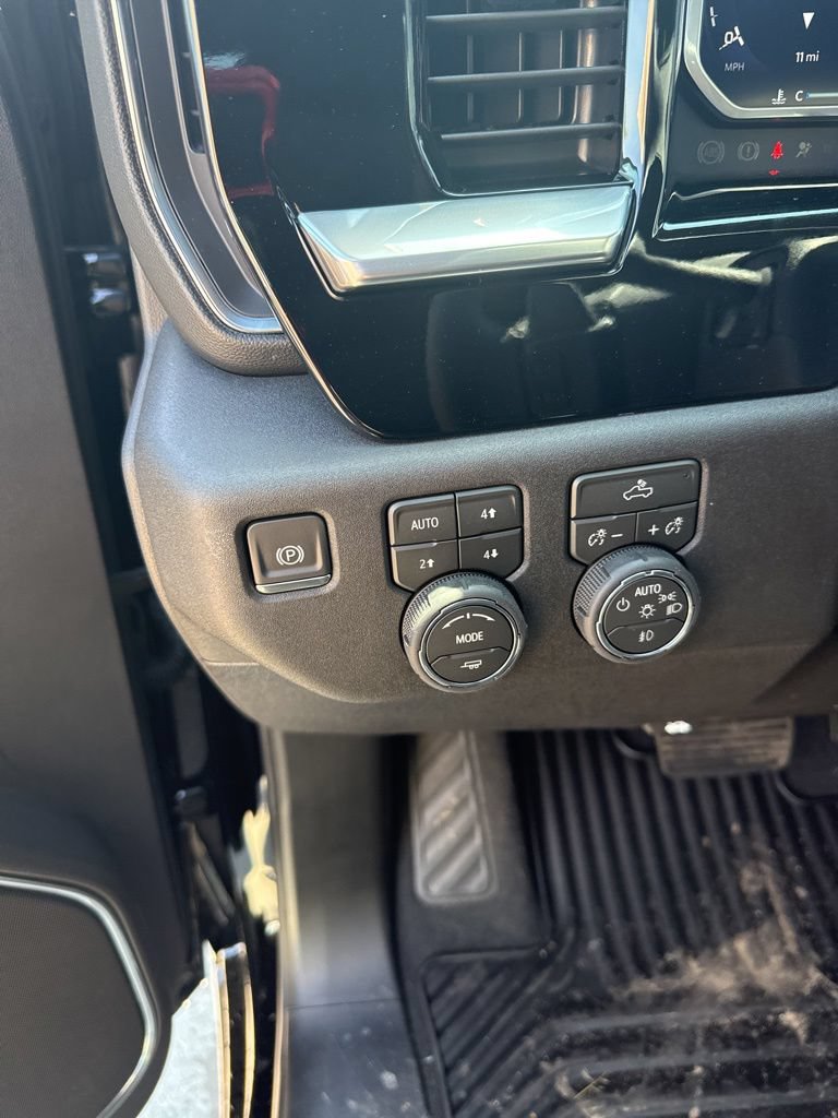 New 2026 Chevrolet Silverado 1500 RST w/ Convenience Package II AWD/4WD image 9