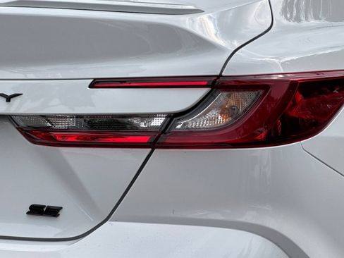 New 2026 Toyota Camry SE FWD image 32