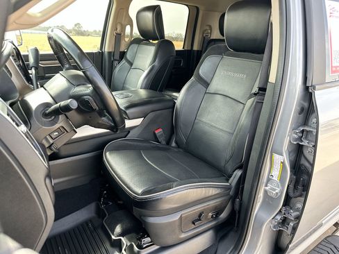 Used 2021 RAM 2500 Laramie image 11