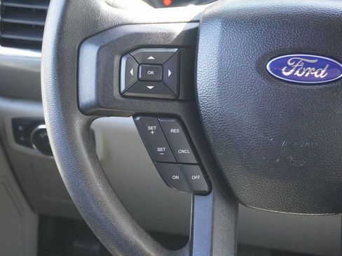 Used 2015 Ford F150 XLT image 14