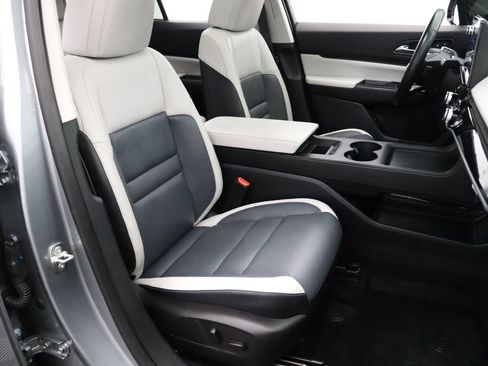Used 2024 Honda Prologue Touring image 14