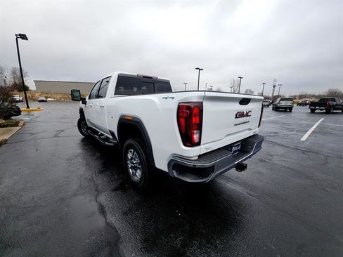 Used 2022 GMC Sierra 2500 SLE w/ SLE Value Package; image 7