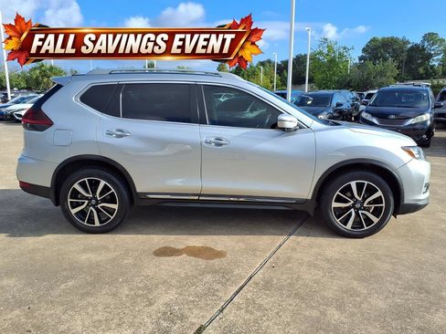 Used 2020 Nissan Rogue SL w/ Premium Package AWD/4WD image 6