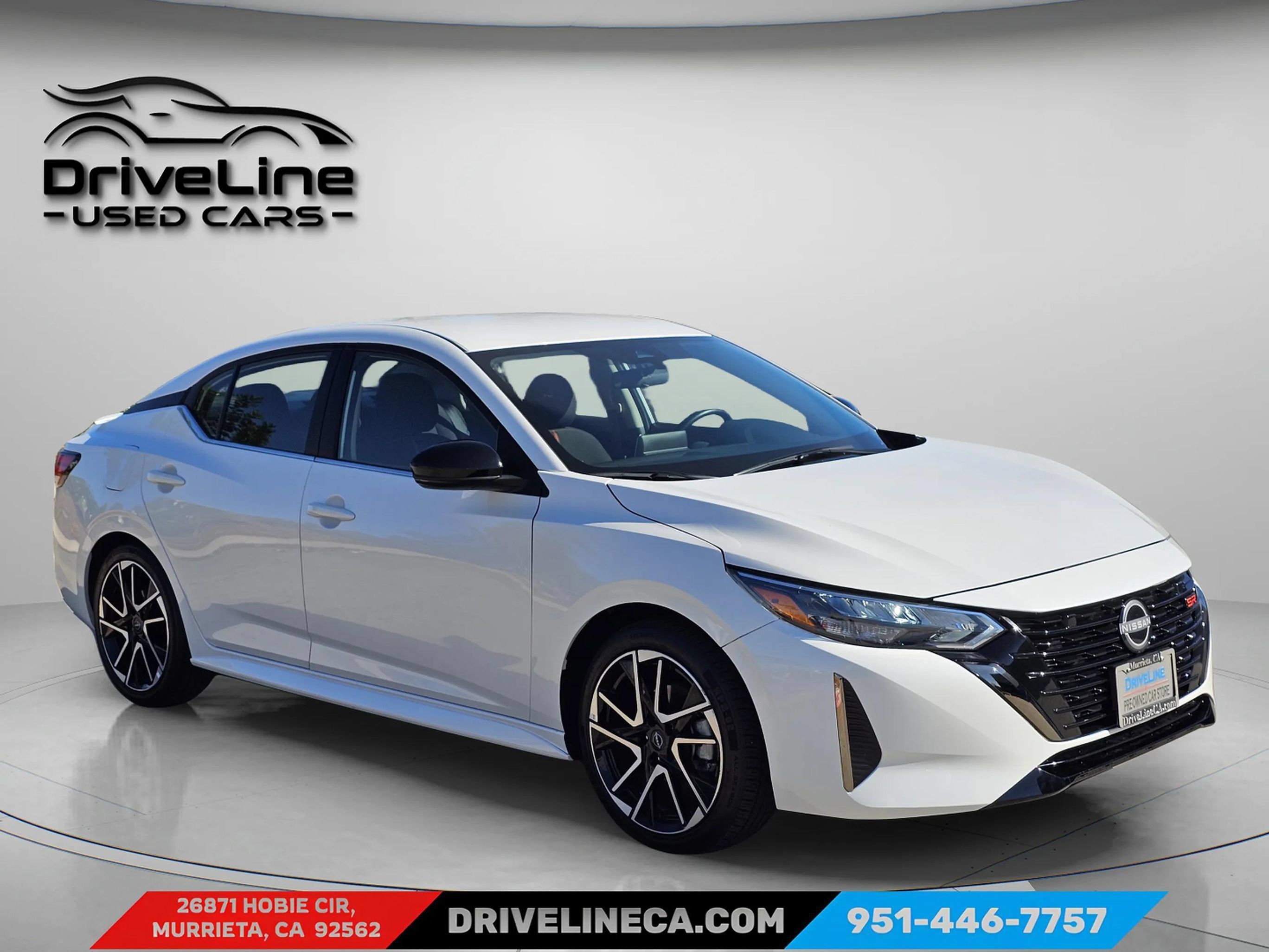 Used 2025 Nissan Sentra SR FWD image 7