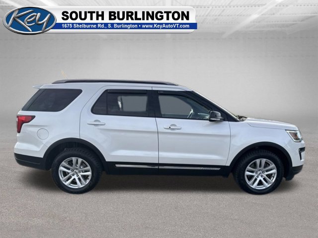 Used 2018 Ford Explorer XLT w/ Equipment Group 202A AWD/4WD image 8