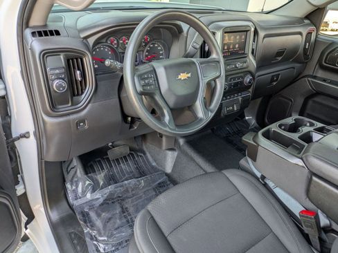 Used 2025 Chevrolet Silverado 1500 W/T RWD image 12