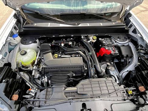 New 2025 Ford Maverick XLT w/ Equipment Group 302A image 15