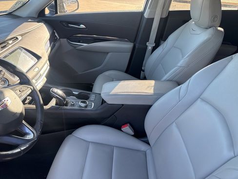 Used 2021 Cadillac XT4 Luxury w/ Cold Weather Package image 43
