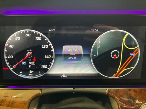 Used 2020 Mercedes-Benz E 450 4MATIC Wagon image 6