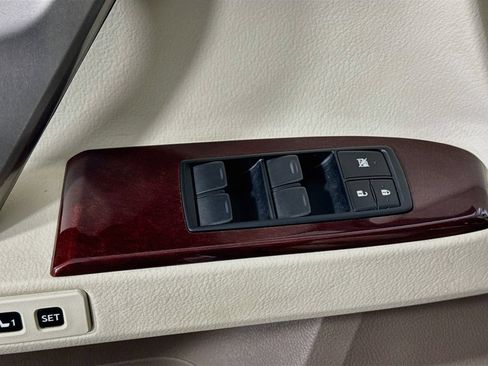 Used 2018 Lexus GX 460 Premium w/ Premium Package AWD/4WD image 23