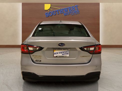 Used 2021 Subaru Legacy Limited image 3