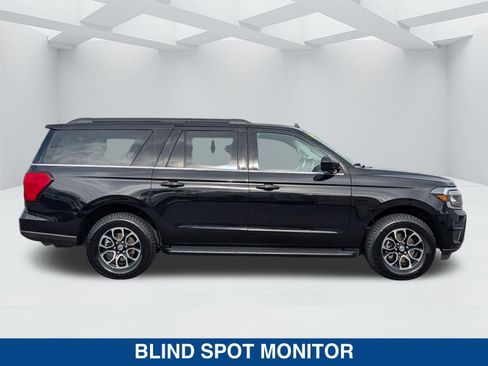 Certified 2024 Ford Expedition Max XLT image 3