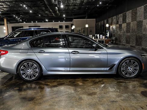 Used 2017 BMW 540i RWD image 7