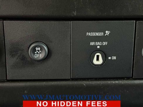 Used 2020 GMC Savana 2500 w/ Driver Convenience Package image 24