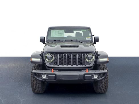 New 2026 Jeep Gladiator Mojave image 2