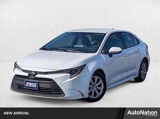 Used 2023 Toyota Corolla LE image 1