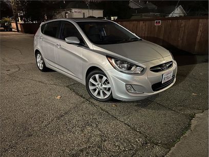 Used 2012 Hyundai Accent SE