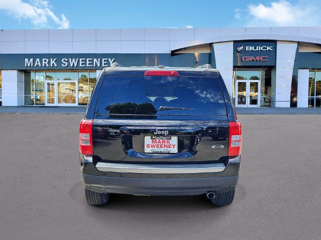 Used 2016 Jeep Patriot Sport w/ Power Value Group FWD image 28