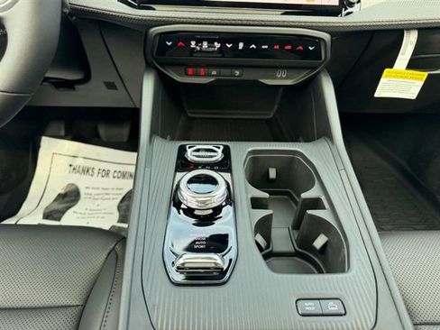 New 2026 Jeep Cherokee Limited AWD/4WD image 17