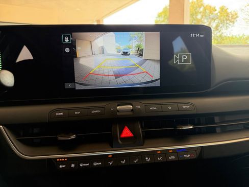 Used 2025 Kia K4 LXS image 17