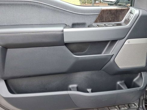 Used 2022 Ford F150 Lariat image 28