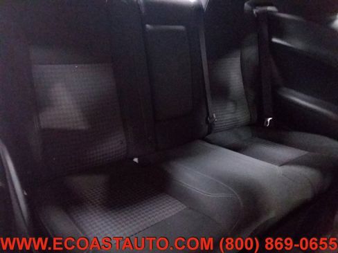 Used 2018 Dodge Challenger SXT w/ Blacktop Package image 11