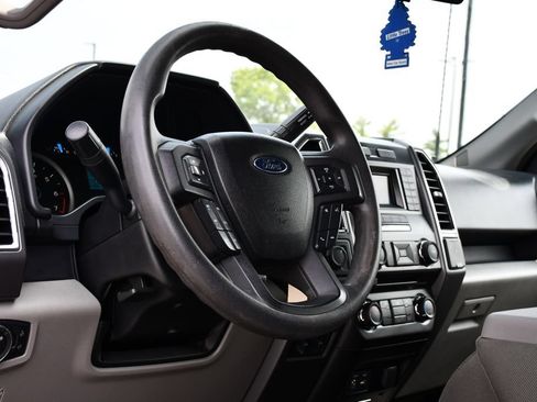 Used 2015 Ford F150 XLT w/ Trailer Tow Package AWD/4WD image 15