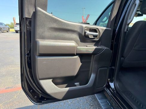 Used 2025 Chevrolet Silverado 1500 Custom w/ LPO, Dark Essentials Package AWD/4WD image 27